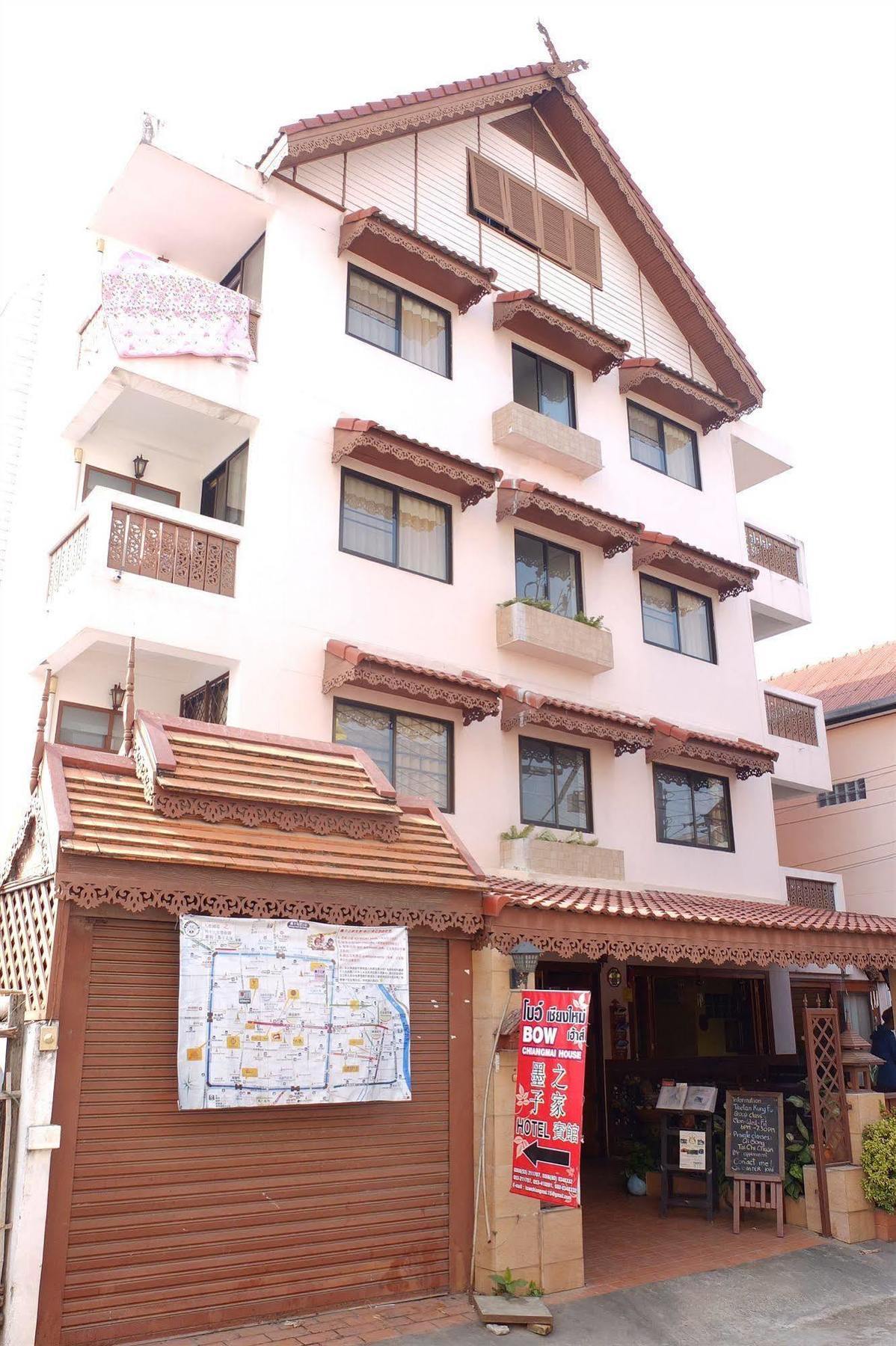 ホテル Bow Chiangmai House チエンマイ エクステリア 写真